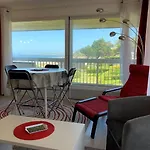 Appartement Vue Sur Mer Plage De Trestraou A Perros-Guirec - Ref 916