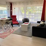 Appartement Vue Sur Mer Plage De Trestraou A Perros-Guirec - Ref 916